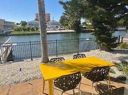 Sea Jay Motel & Marina