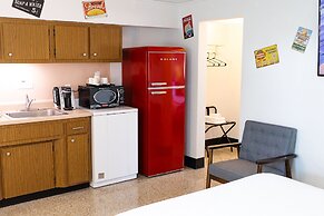 Sea Jay Motel & Marina