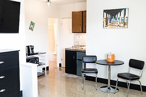 Sea Jay Motel & Marina