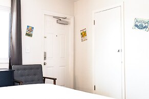 Sea Jay Motel & Marina