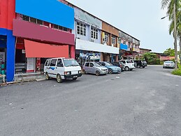 OYO Home 90325 Au Homestay