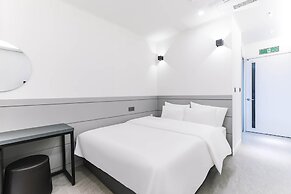 Pyeongtaek Godeok Richstay Hotel