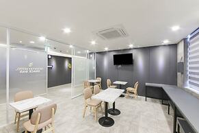 Pyeongtaek Godeok Richstay Hotel