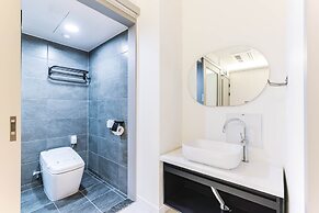 Pyeongtaek Godeok Richstay Hotel