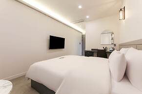 Pyeongtaek Godeok Richstay Hotel