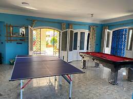 Blue House 4-bed Villa in North Coast Area