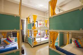 goSTOPS Rishikesh Lakshman Jhula - Hostel