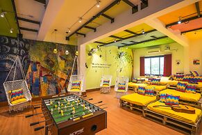 goSTOPS Rishikesh Lakshman Jhula - Hostel