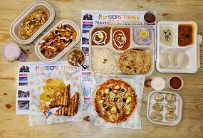 goSTOPS Rishikesh Lakshman Jhula - Hostel