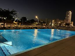 Prince Palace Hadera White Beach