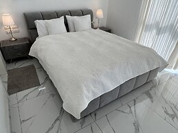 Prince Palace Hadera White Beach