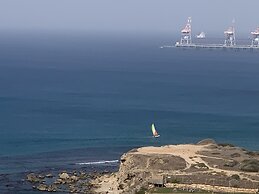 Prince Palace Hadera White Beach