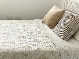 Prince Palace Hadera White Beach