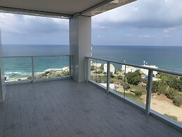 Prince Palace Hadera White Beach