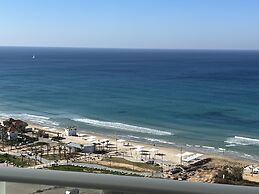 Prince Palace Hadera White Beach