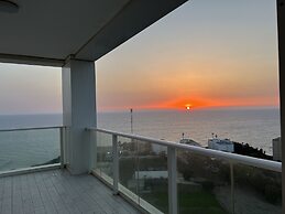 Prince Palace Hadera White Beach