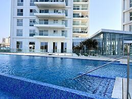 Prince Palace Hadera White Beach