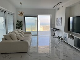 Prince Palace Hadera White Beach