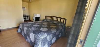 Town & Country Motel