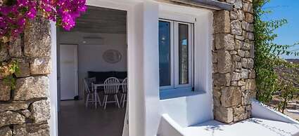 Stunning 2BR Cottage With Private Pool in Mykonos