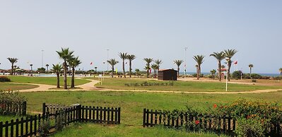 Renovated Seafront Apartment in Saidia 50m - Residente Perle Orientale