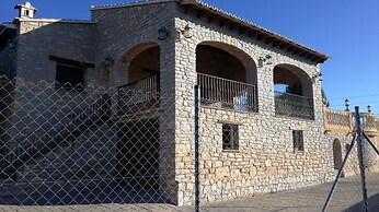 Spacious Villa With Large Private Pool and Incredible Views