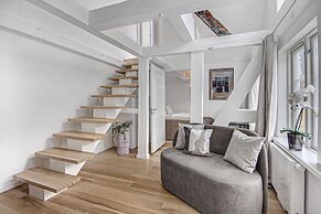 Sanders Regent - Smart 2-bdr Apt With Terrace