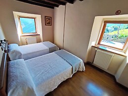 Casa de Aldea - Mirador del Navia