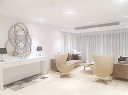 Luxury 6 Bedroom Villa With Privet Pool in Paphos