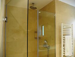 Luxury 6 Bedroom Villa With Privet Pool in Paphos