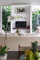 Villa Alice Dua by Villa Finder