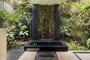 Villa Alice Dua by Villa Finder