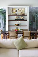 Villa Alice Dua by Villa Finder