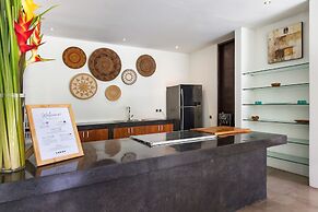 Villa Alice Dua by Villa Finder