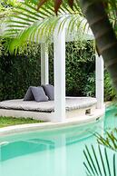 Villa Alice Dua by Villa Finder