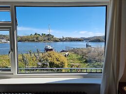 Cosy House in Eigionfa