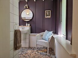 Cosy House in Eigionfa