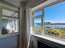 Cosy House in Eigionfa