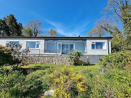 Cosy House in Eigionfa