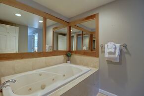 Pet Friendly, Beautifully Remodeled With Mountain Views - Sb204 by Red