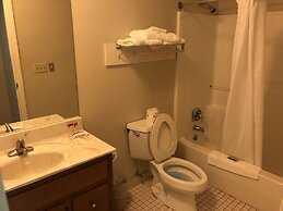 The Tompkinsville Inn