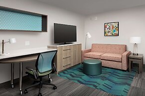 Home2 Suites by Hilton Miami Airport South Blue Lagoon