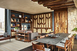 Etéreo, Auberge Resorts Collection