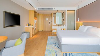 Holiday Inn One Thousand Island Lake by IHG