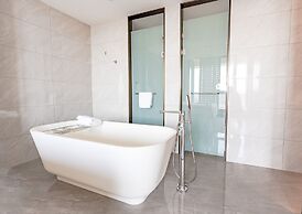 Holiday Inn One Thousand Island Lake by IHG