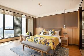 Holiday Inn One Thousand Island Lake by IHG