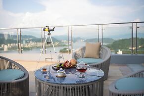 Holiday Inn One Thousand Island Lake by IHG