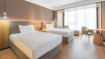 Holiday Inn One Thousand Island Lake by IHG