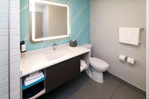 Avid Hotels Tijuana Otay by IHG