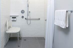 Avid Hotels Tijuana Otay by IHG